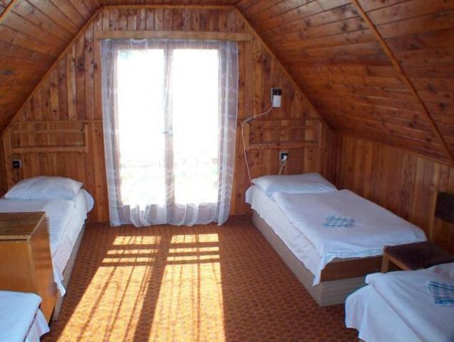 Bungalovy Tatranec Tatranská Lomnica الغرفة الصورة